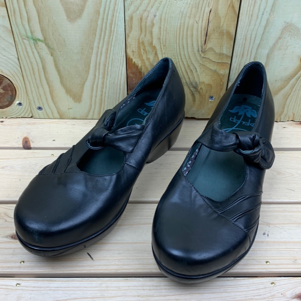 Women’s Dansko Size 42 (US 11) Ainsley Mary Jane Black Leather Knotted Strap